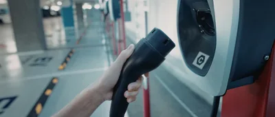 Cargador eléctrico para empresas